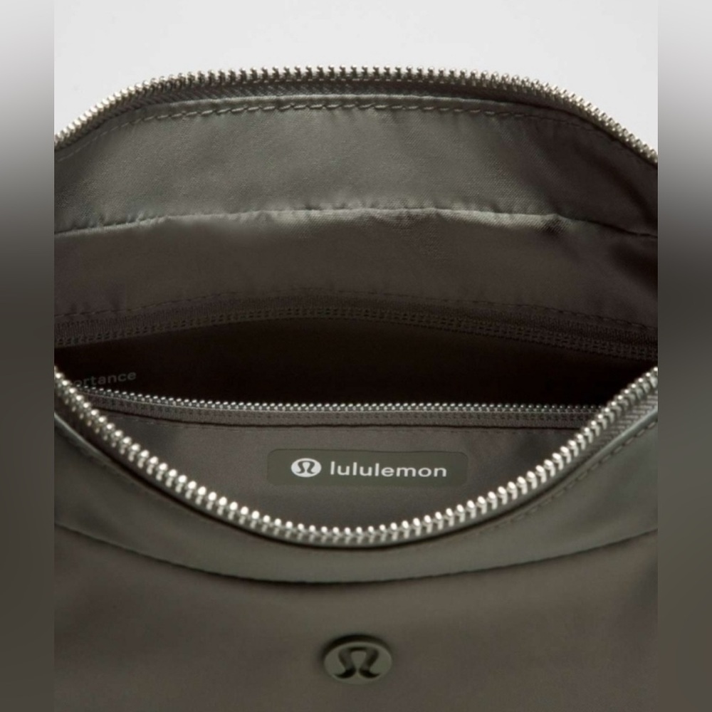 NWT Lululemon City Essential Bag + Nano Clip Pouch – Sage Grey  (Set) - Picture 4 of 15